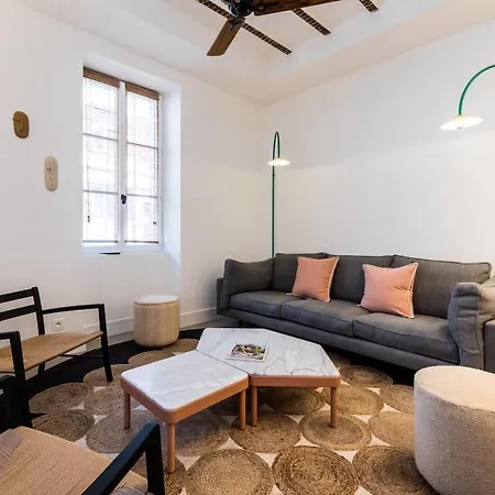 펜션 Pampa Keyweek Town House With Terrace In *