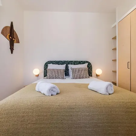 Semesterbostad Pampa Keyweek Town House With Terrace In Biarritz